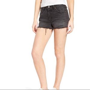 levi’s 501 black shorts